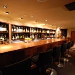 町田 オーセンティックバー 内装 デザイン 1