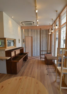 若葉台 ベーカリー パン屋 内装 デザイン