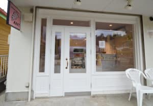 町田 ベーカリー パン屋 外装 デザイン