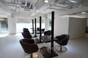 町田 美容室 ブルー デザイン 内装