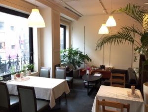 220d1c9a3b6dea1fabcdbbfb7820e1c1 m