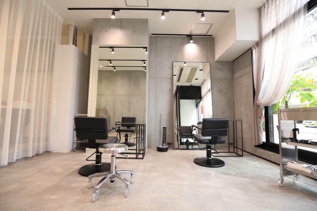美容室の店舗内装で取り入れるべき必須要素 1 image5 1024x683 1 1